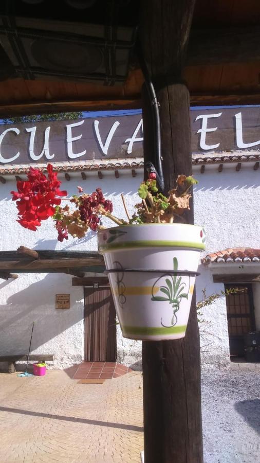 Gasthaus Cueva El Haro Baza Exterior foto